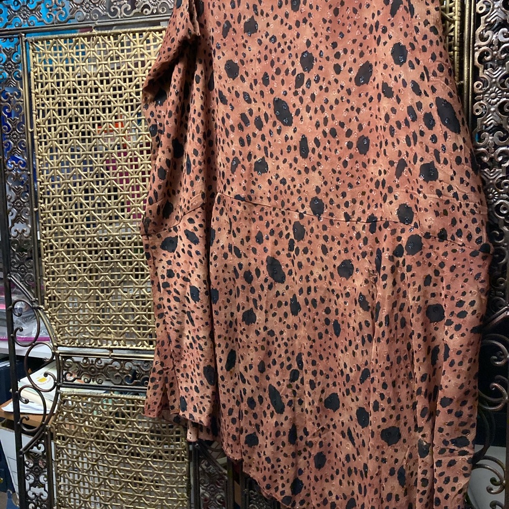 Forever 21 Leopard asymmetrical skirt 3X